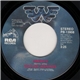 Waylon Jennings - America / People Up In Texas