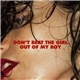 Anna Calvi - Don’t Beat The Girl Out Of My Boy